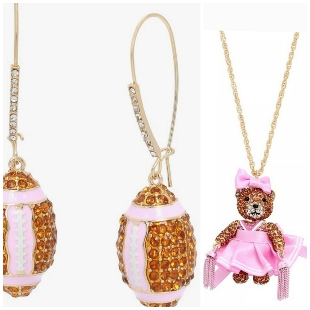 🏈 ▪️Betsey Johnson ▪️cheerleader bear Football Earrings and necklace bundle ✨